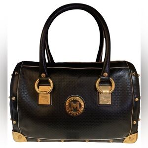 Metrocity Boston doctor’s bag black gold hardware and dust bag.
